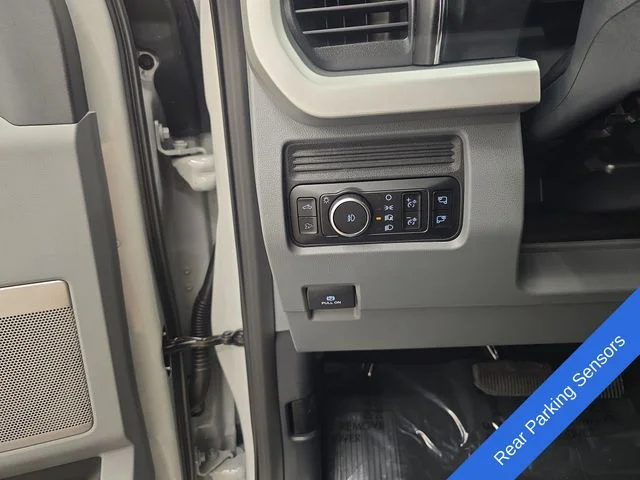 New 2026 Avalanche Ford F-350® XLT image 39