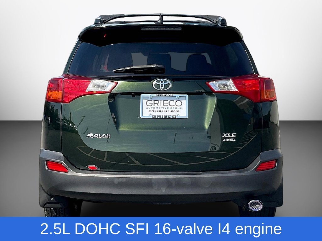 Used 2013 Green Toyota XLE image 6