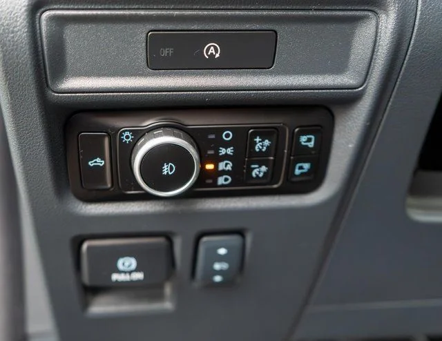 Used 2025 Gray Ford Tremor image 18