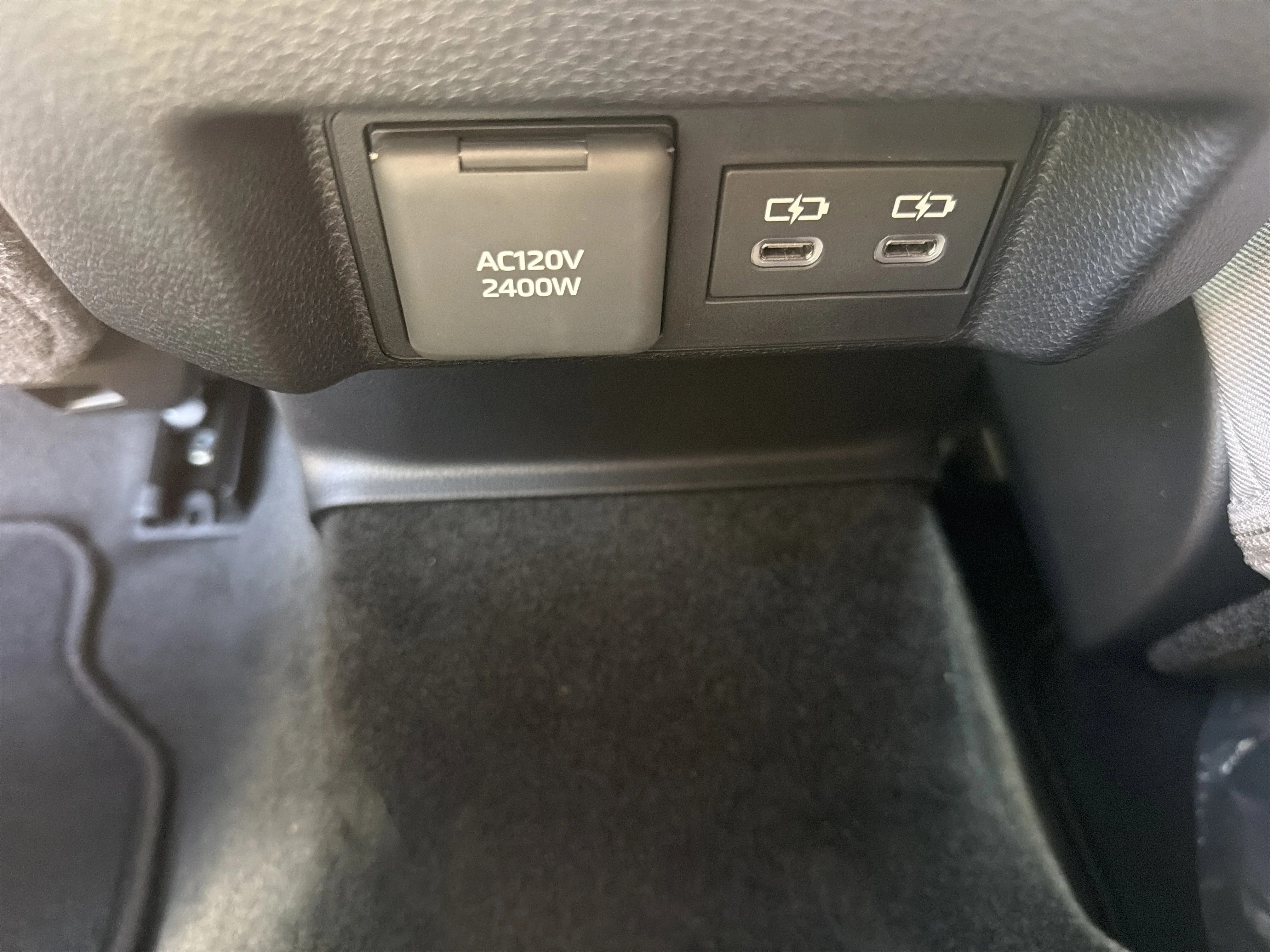 2025 Toyota Tacoma TRD Off Road - Photo 10
