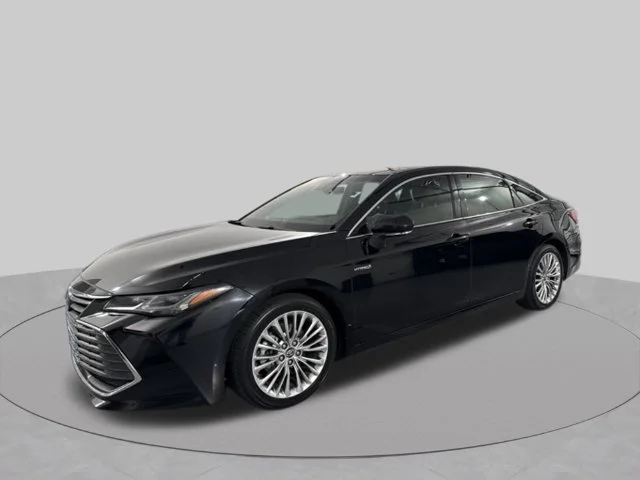 Used 2019 Black Toyota Limited image 3