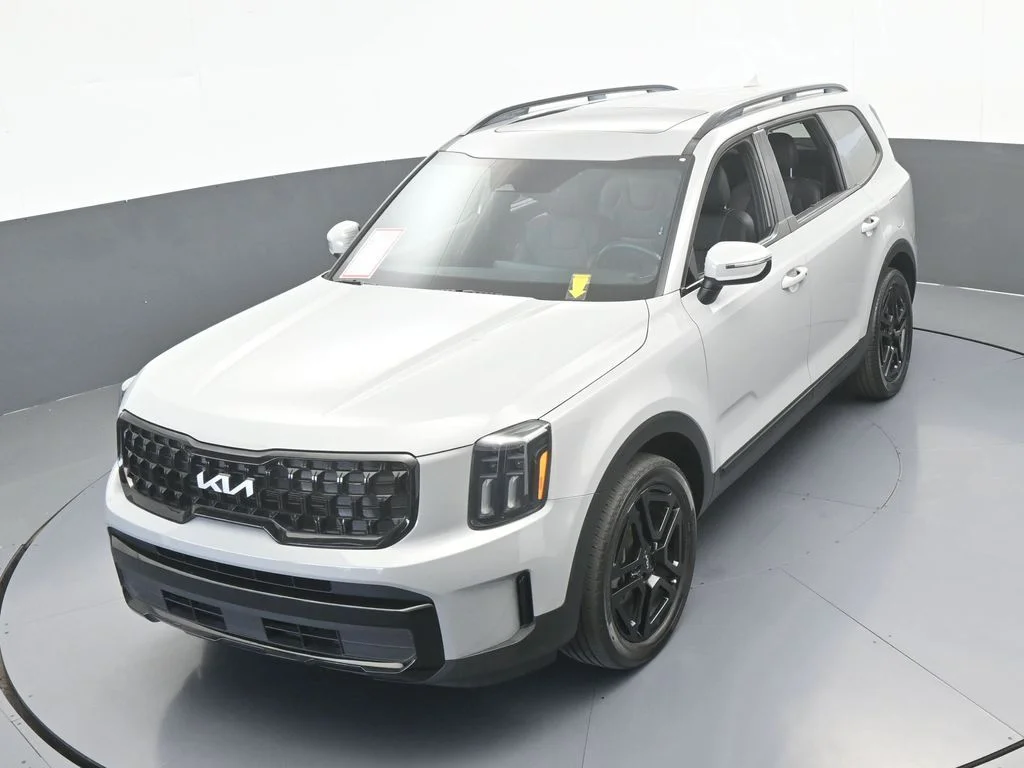 Used 2024 Wolf Gray Kia EX X-Line image 50