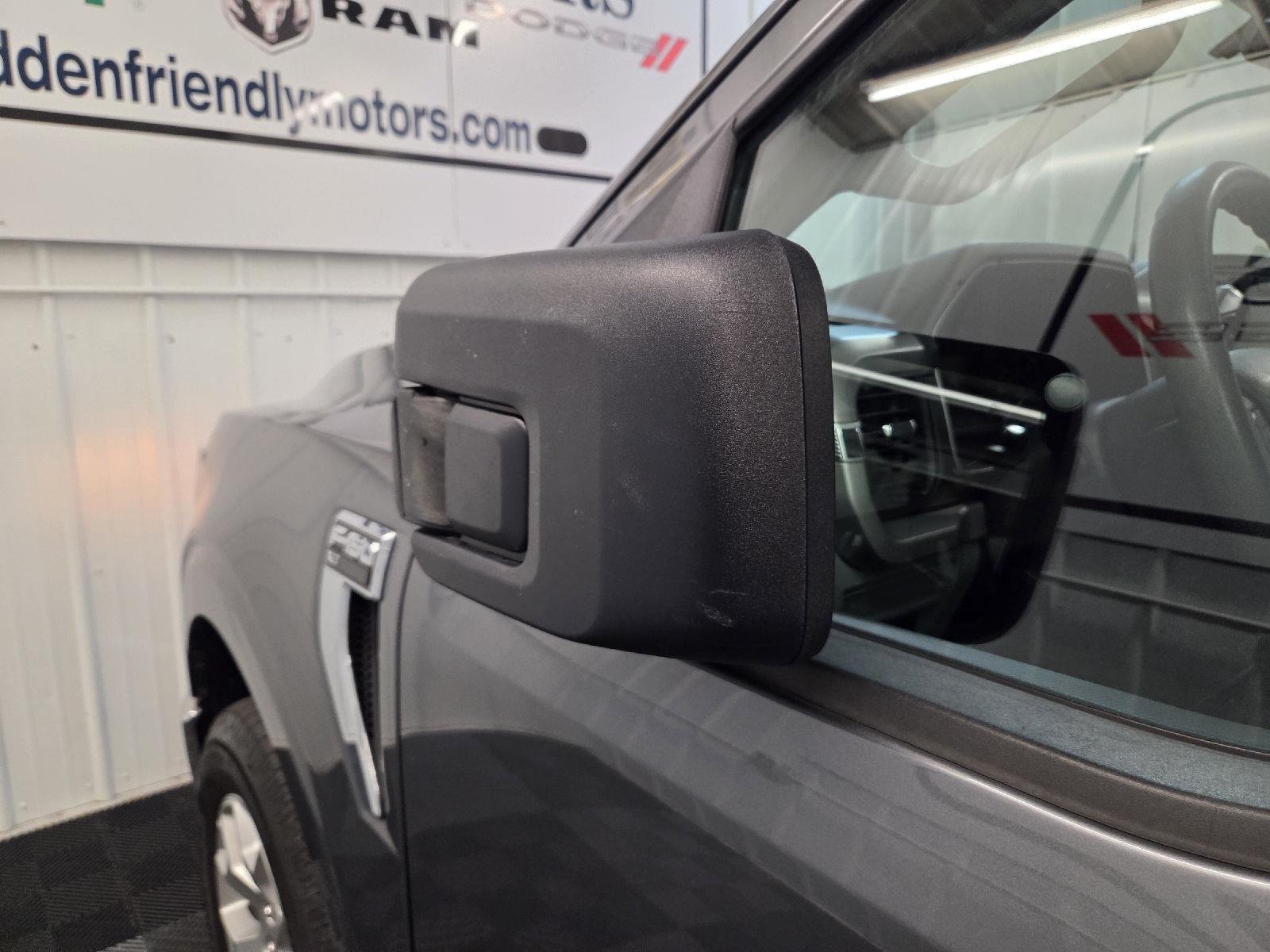 Used 2023 GRAY Ford XLT image 41