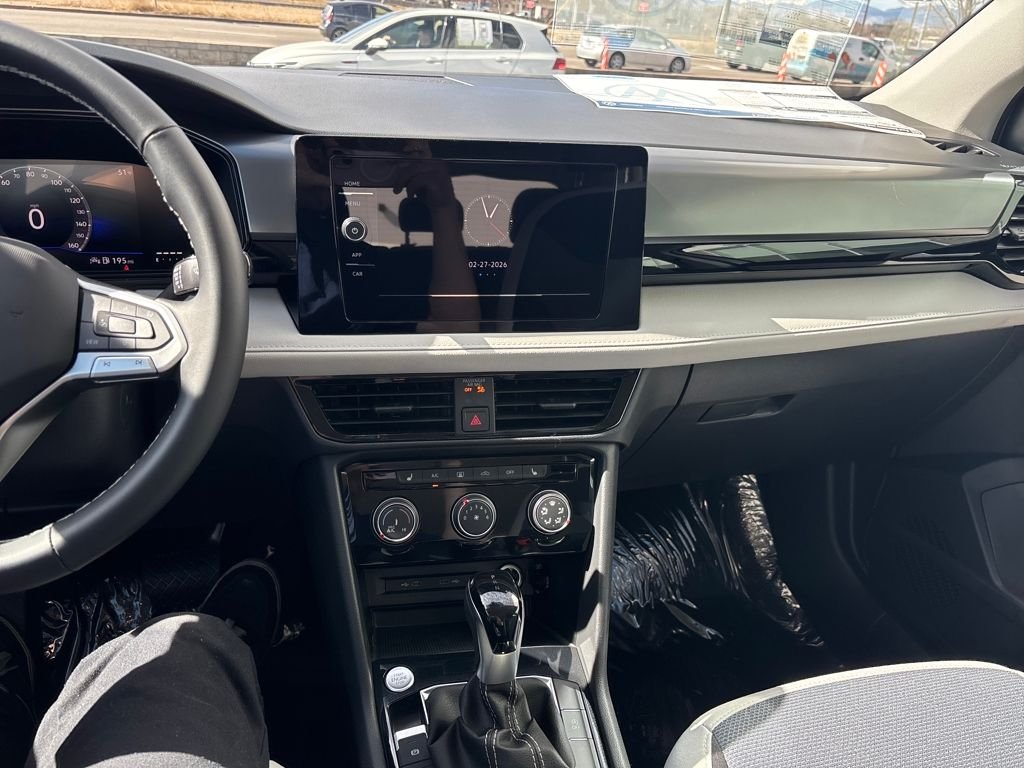 New 2026 Pure White Volkswagen 1.5T S image 17