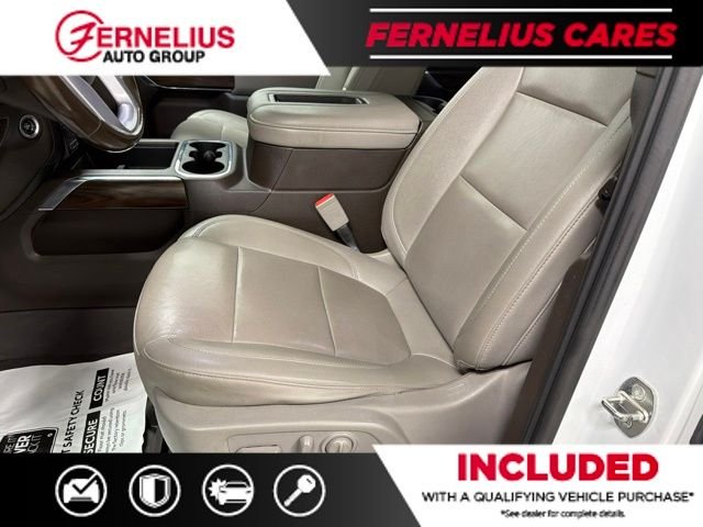 Used 2021 White GMC SLT image 31