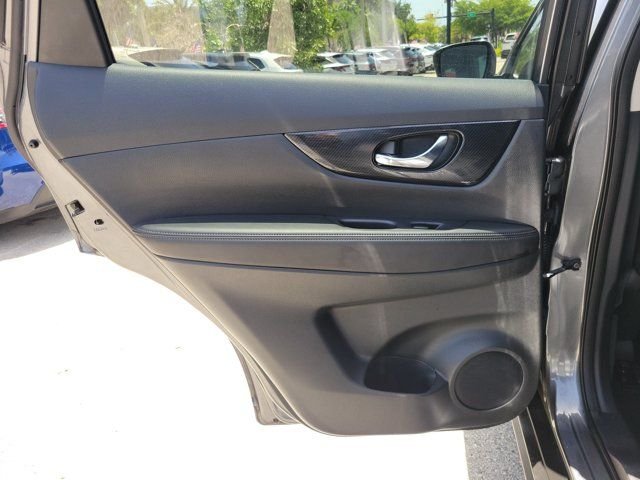 2018 Nissan Rogue SL - Photo 10