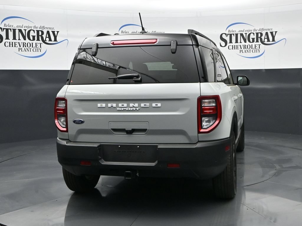 Used 2023 Gray Ford Outer Banks image 6