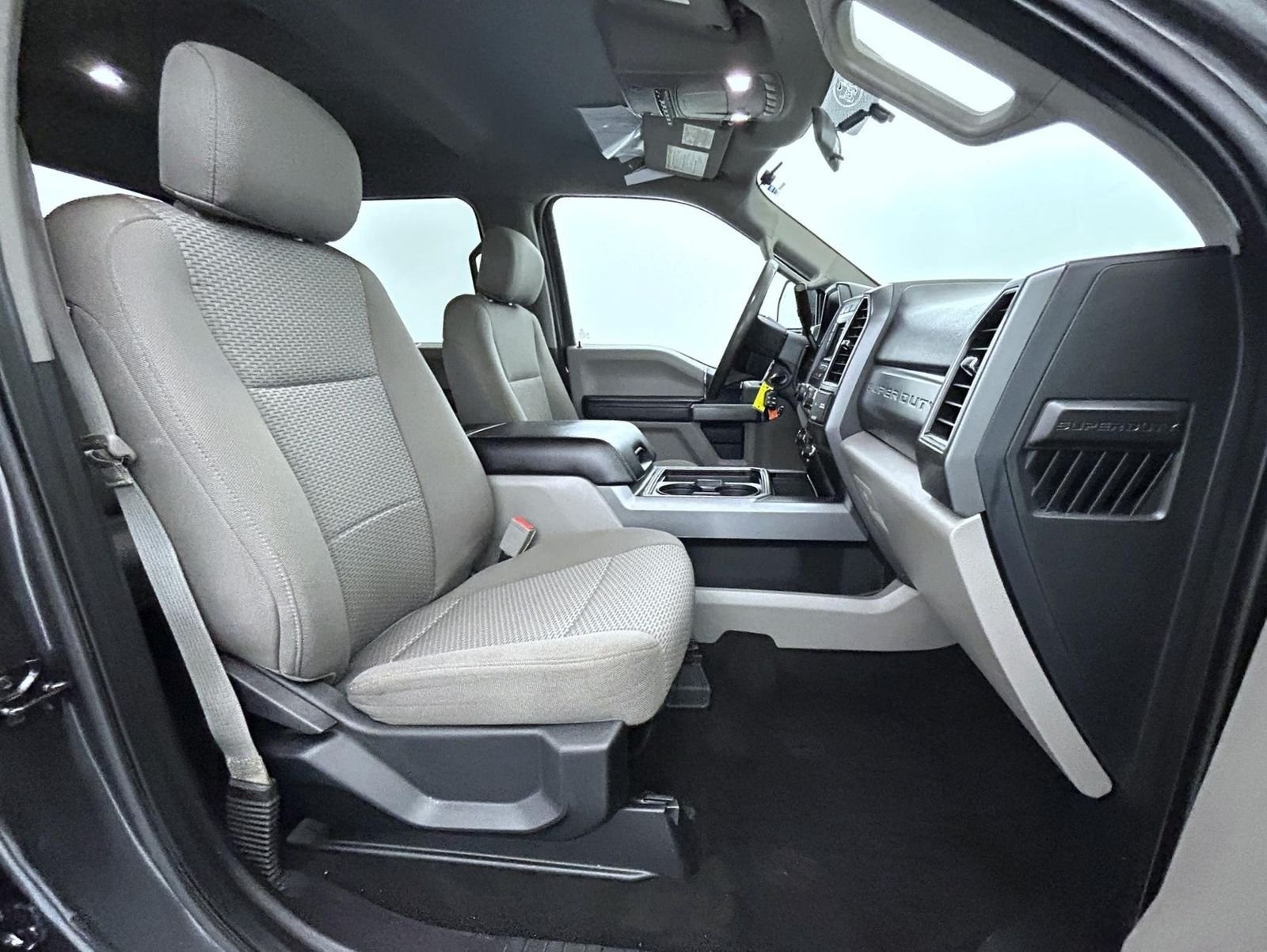 Used 2019 Gray Ford XLT image 15