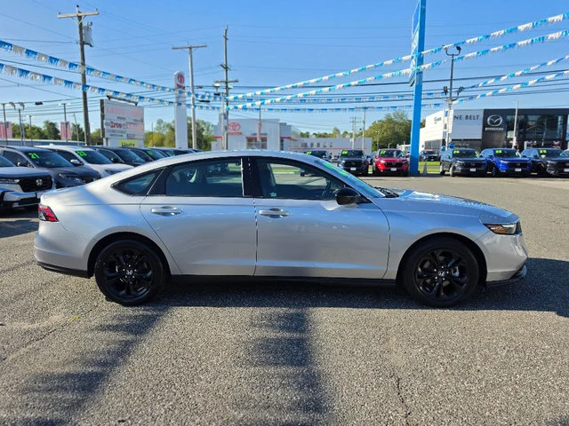 2025 Honda Accord SE - Photo 7
