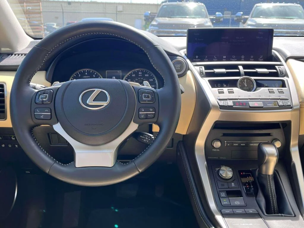 Used 2021 Eminent White Pearl Lexus  image 2