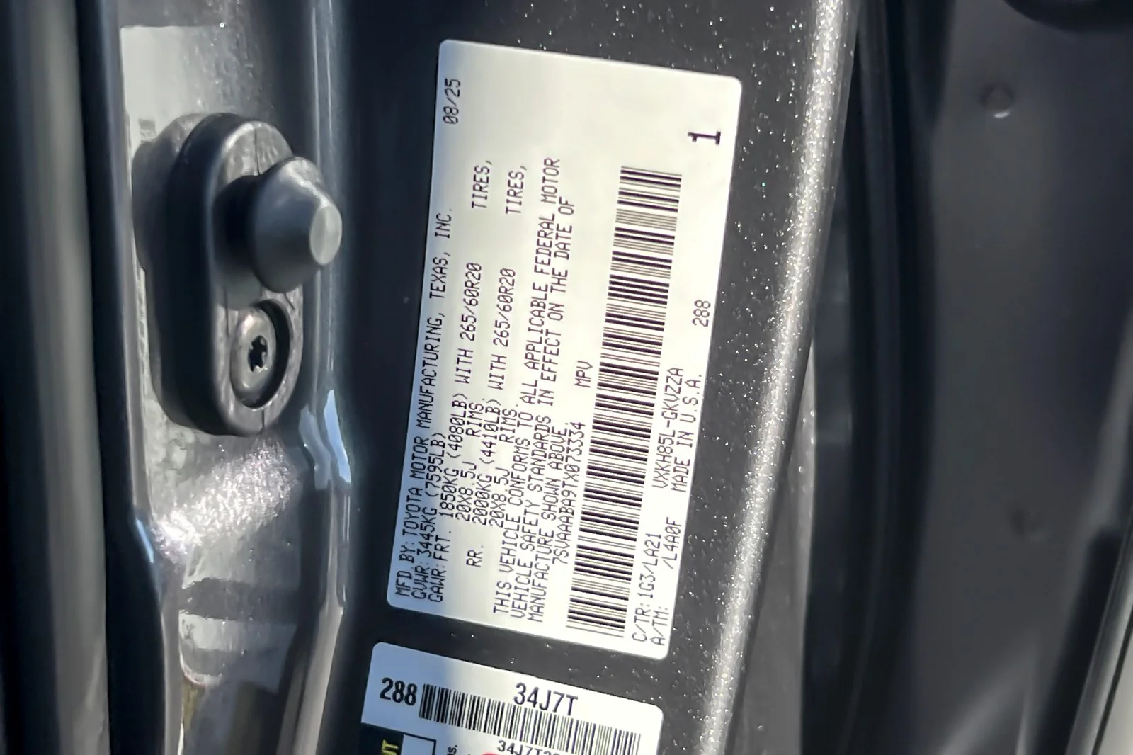 2026 Toyota Sequoia Platinum - Photo 25