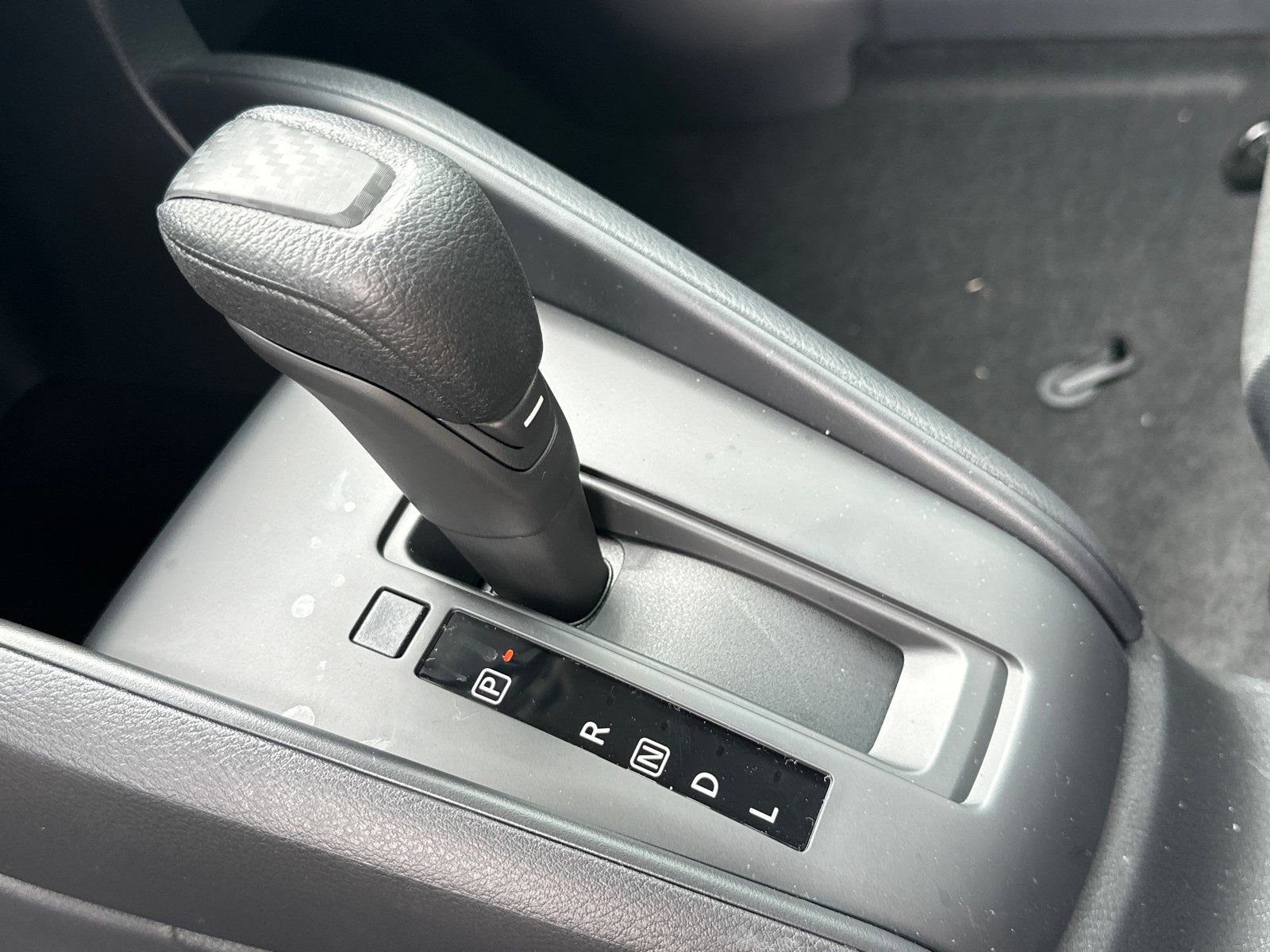 2025 Nissan Versa Sedan S - Photo 31