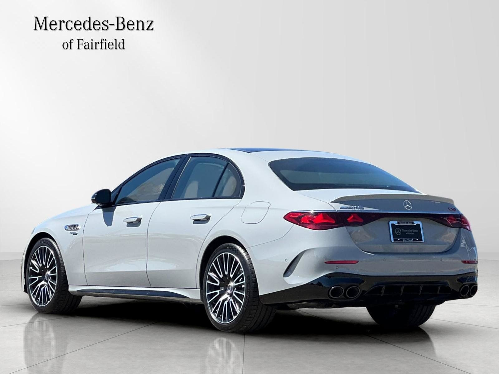 New 2026 MANUFAKTUR Alpine Grey Mercedes-Benz E 53 AMG® image 6