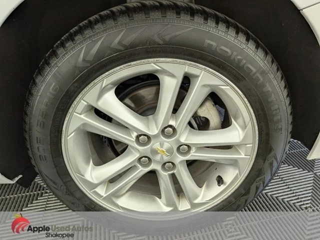 Used 2018 White Chevrolet LT image 41