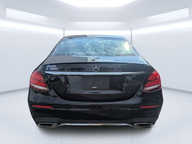 Used 2018 Black Mercedes-Benz E 300 image 4