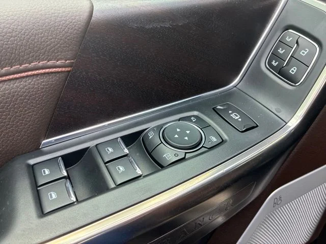 New 2026 Agate Black Metallic Ford F-250® King Ranch® image 18
