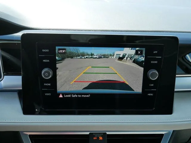 New 2026 White Volkswagen 1.5T SE image 12