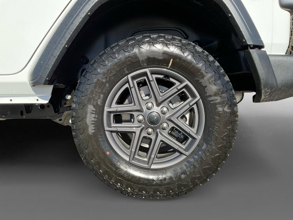 New 2026 Bright White Clear-Coat Exterior Paint Jeep Sport S image 10