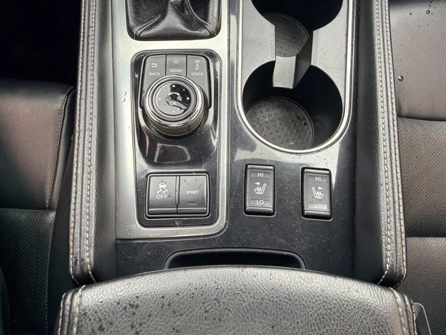 Used 2020 Silver Nissan 3.5 SL image 19