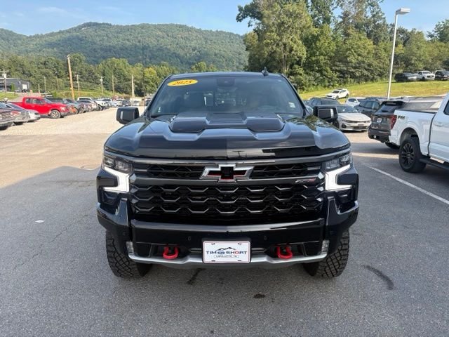 Used 2025 Black Chevrolet ZR2 image 7