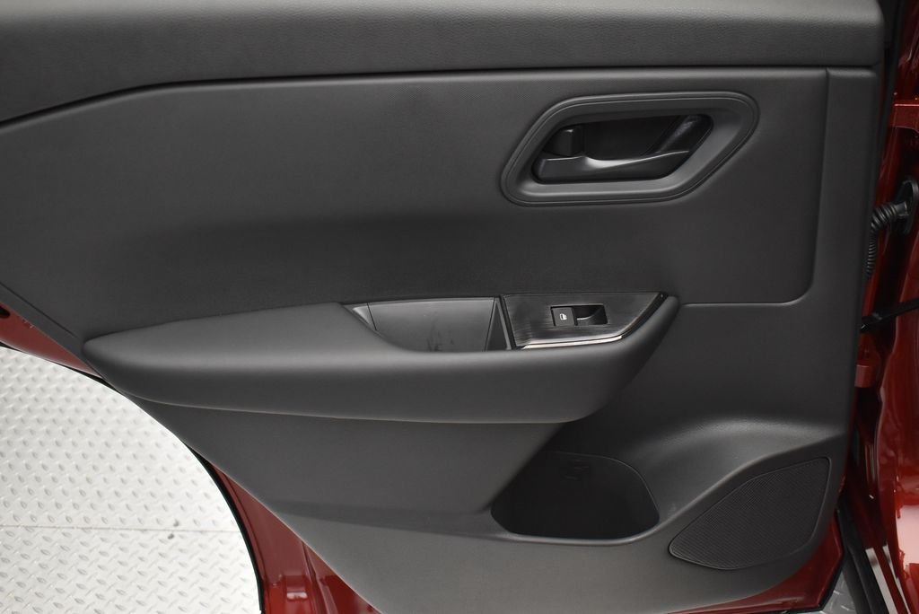 2026 Nissan Rogue S - Photo 30