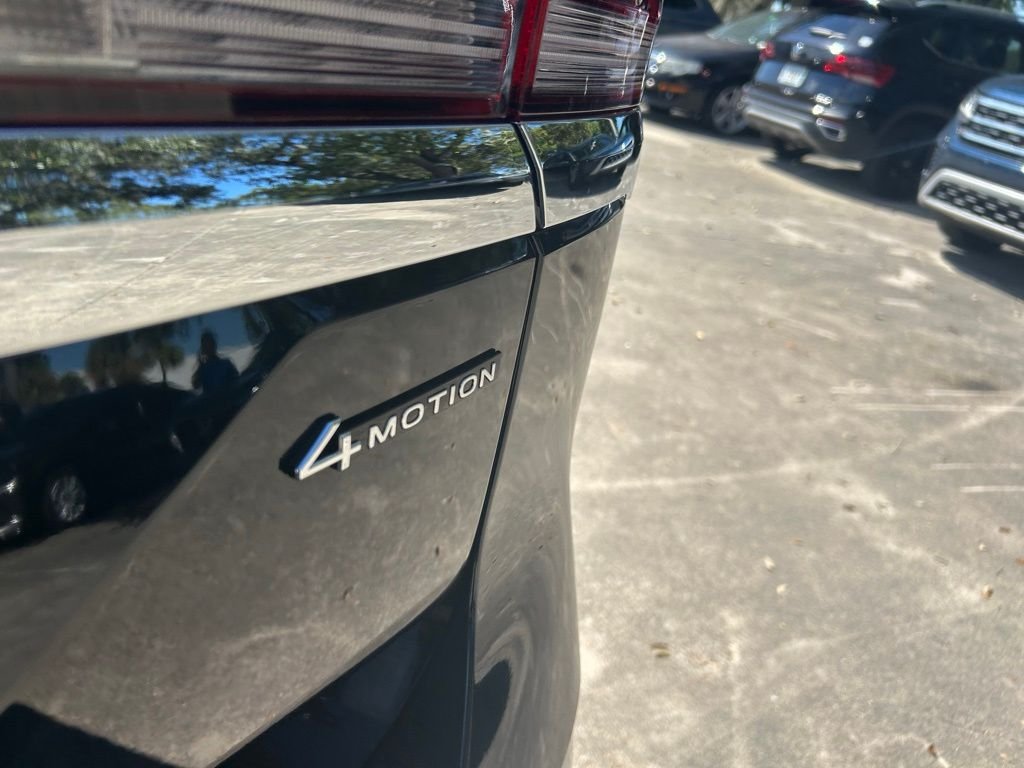 New 2026 Black Volkswagen 2.0T SEL Premium R-Line image 29