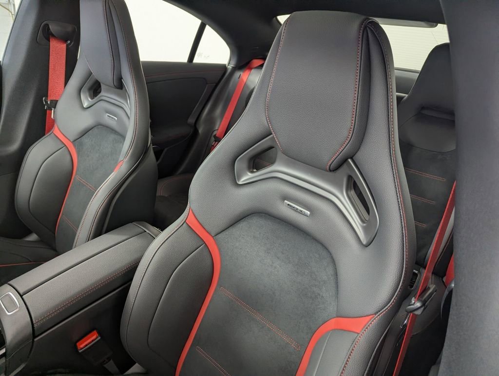 2026 Mercedes-Benz CLA AMG CLA45 S - Photo 29