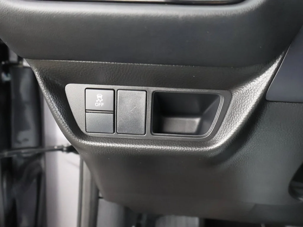 Certified Used 2025 Modern Steel Metallic Honda LX image 35