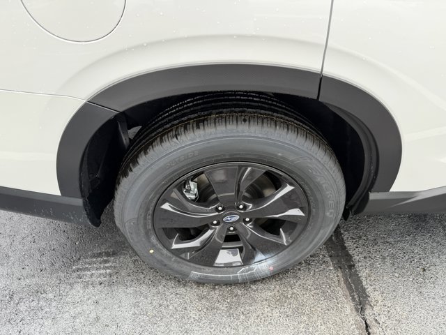 New 2026 CRYSTAL WHITE PEARL Subaru Premium 7-Passenger image 8