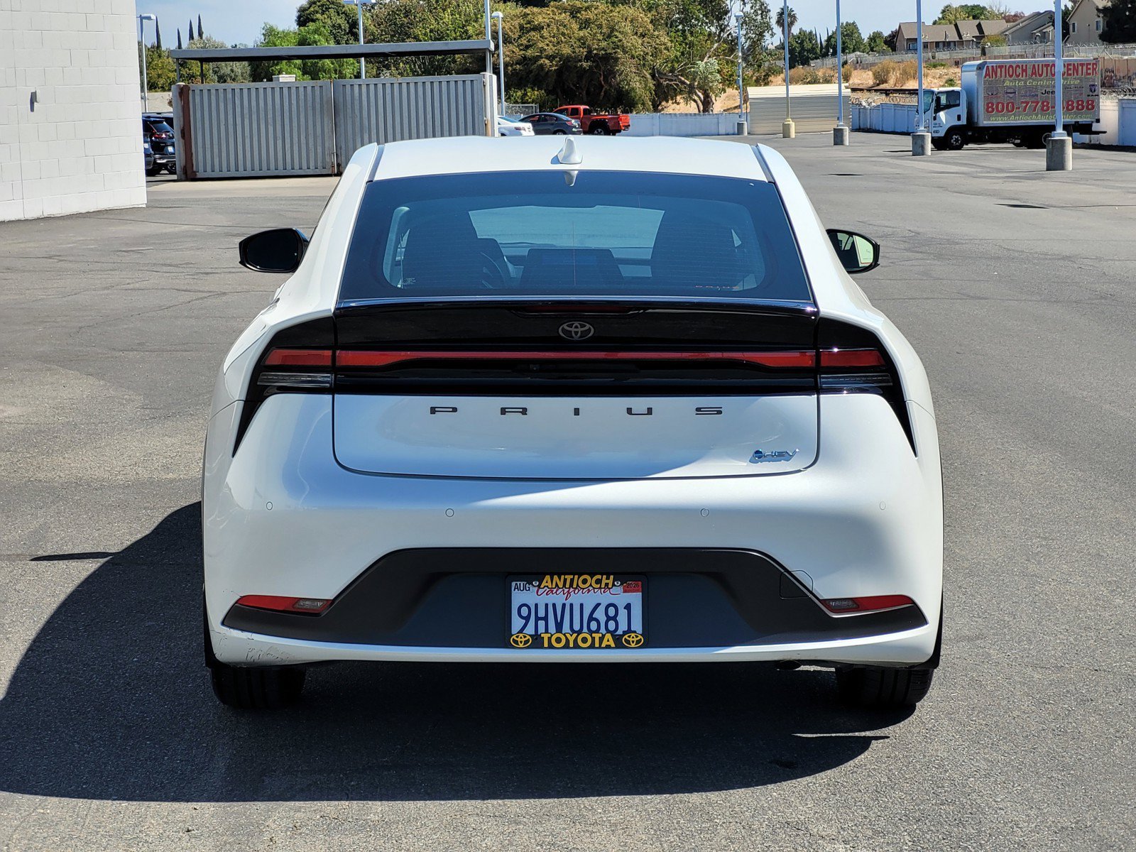 Used 2023 White Toyota  image 5