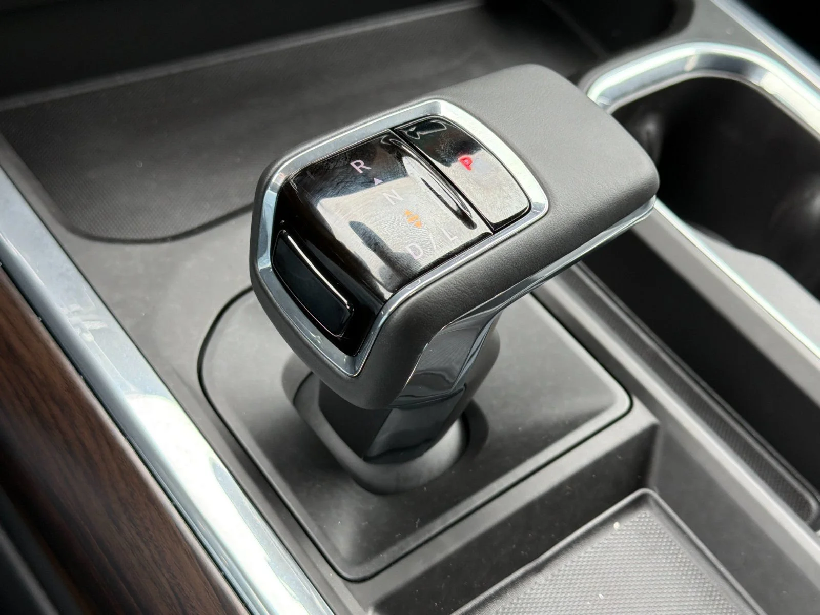 2026 GMC Sierra 1500 SLT - Photo 20
