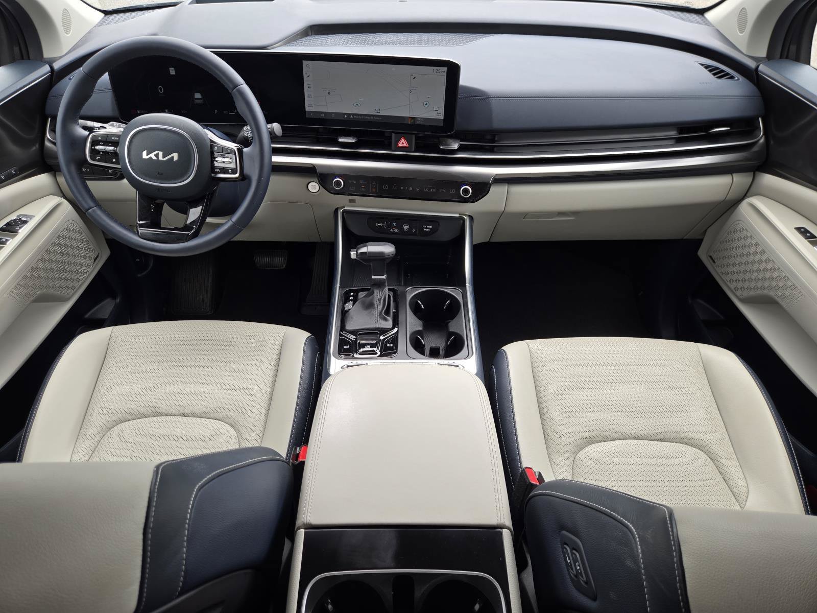 2025 Kia Carnival SX Prestige - Photo 19