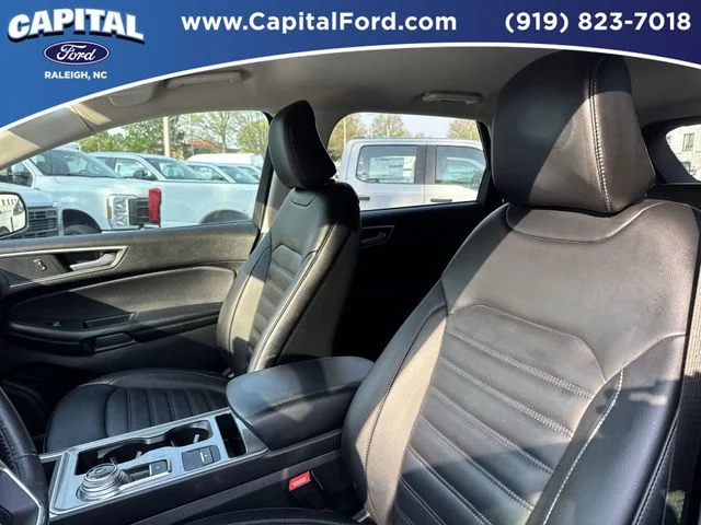 Used 2023 Gray Ford SEL image 23
