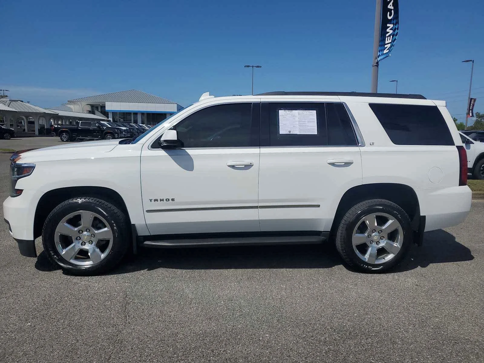 Used 2019 SUMMIT WHITE Chevrolet LT image 2