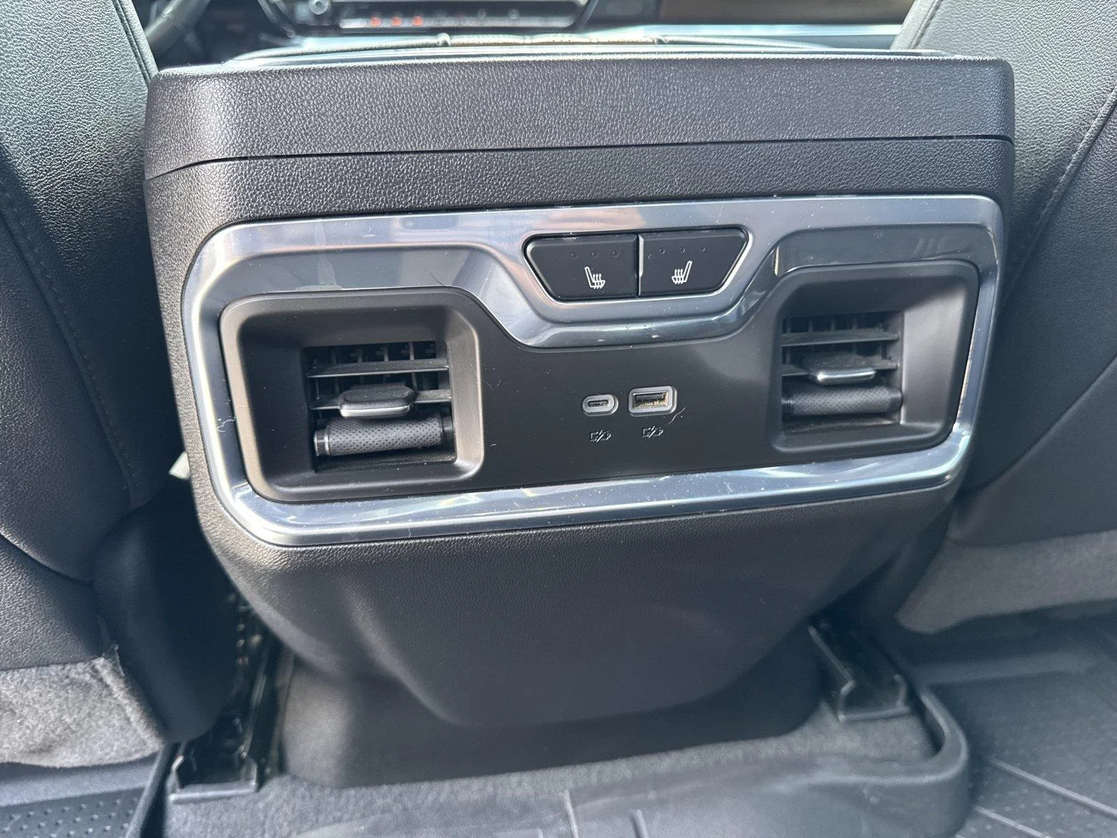 Used 2025 Sterling Gray Metallic Chevrolet High Country image 35