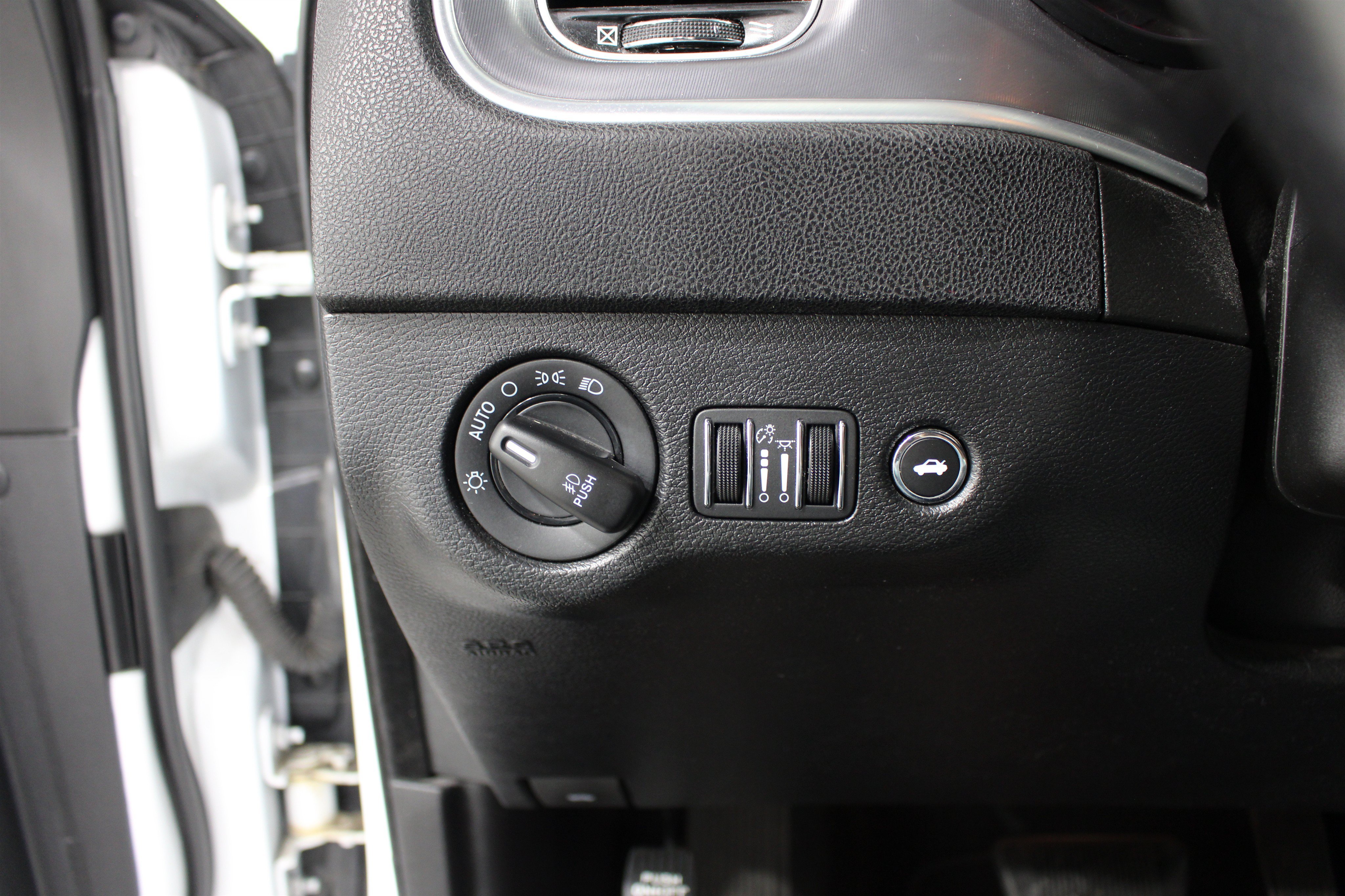 Used 2022 White Knuckle Clearcoat Dodge GT image 7