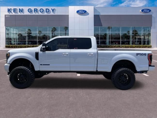 Used 2019 White Ford XLT image 6