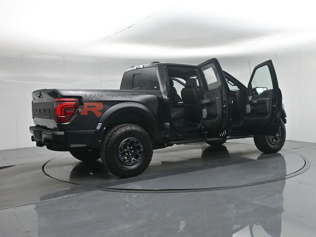 New 2026 Oxford White Ford Raptor image 5
