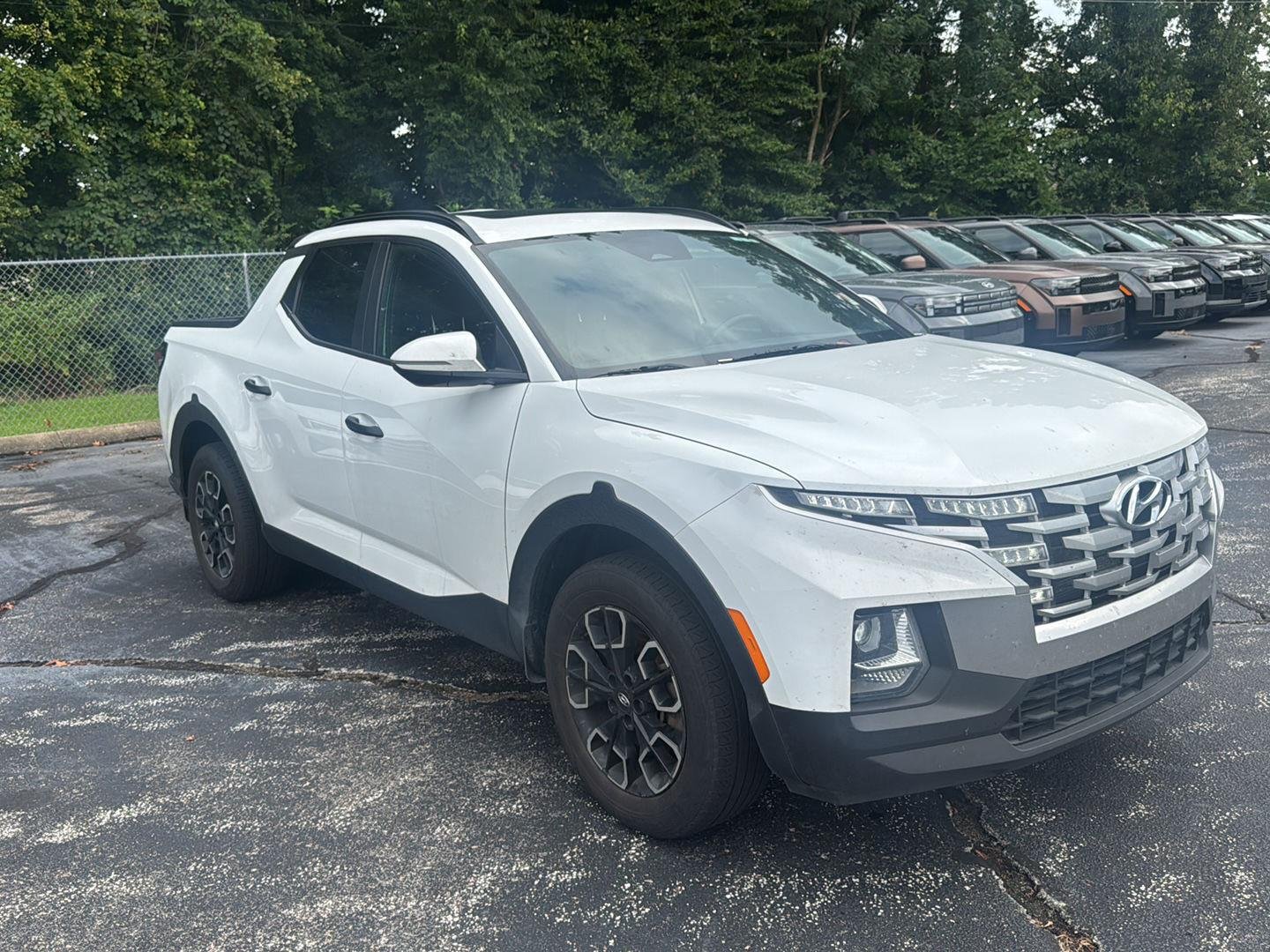 Used 2023 Atlas White Hyundai SEL image 1