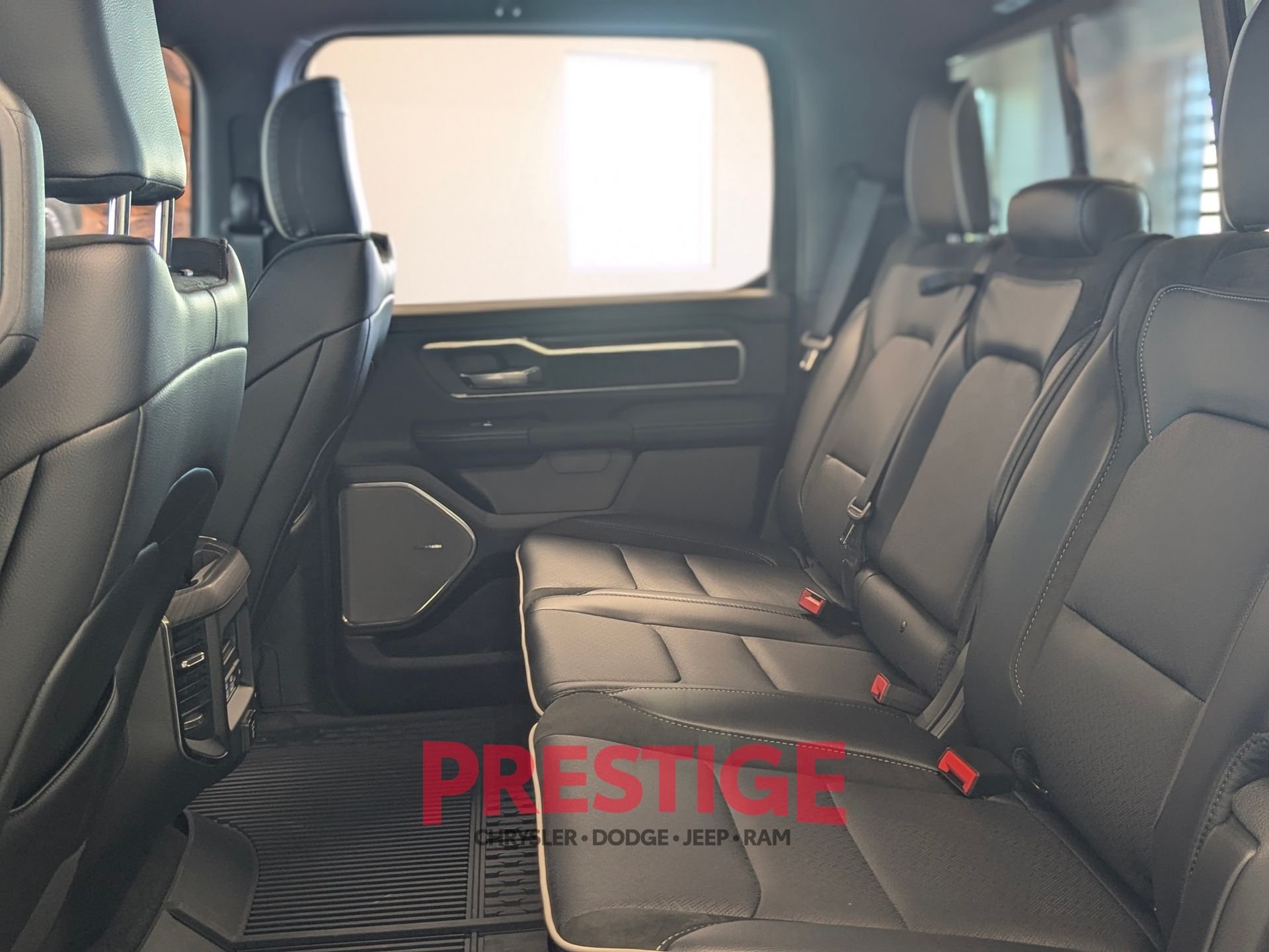 2026 RAM 1500 Laramie - Photo 27