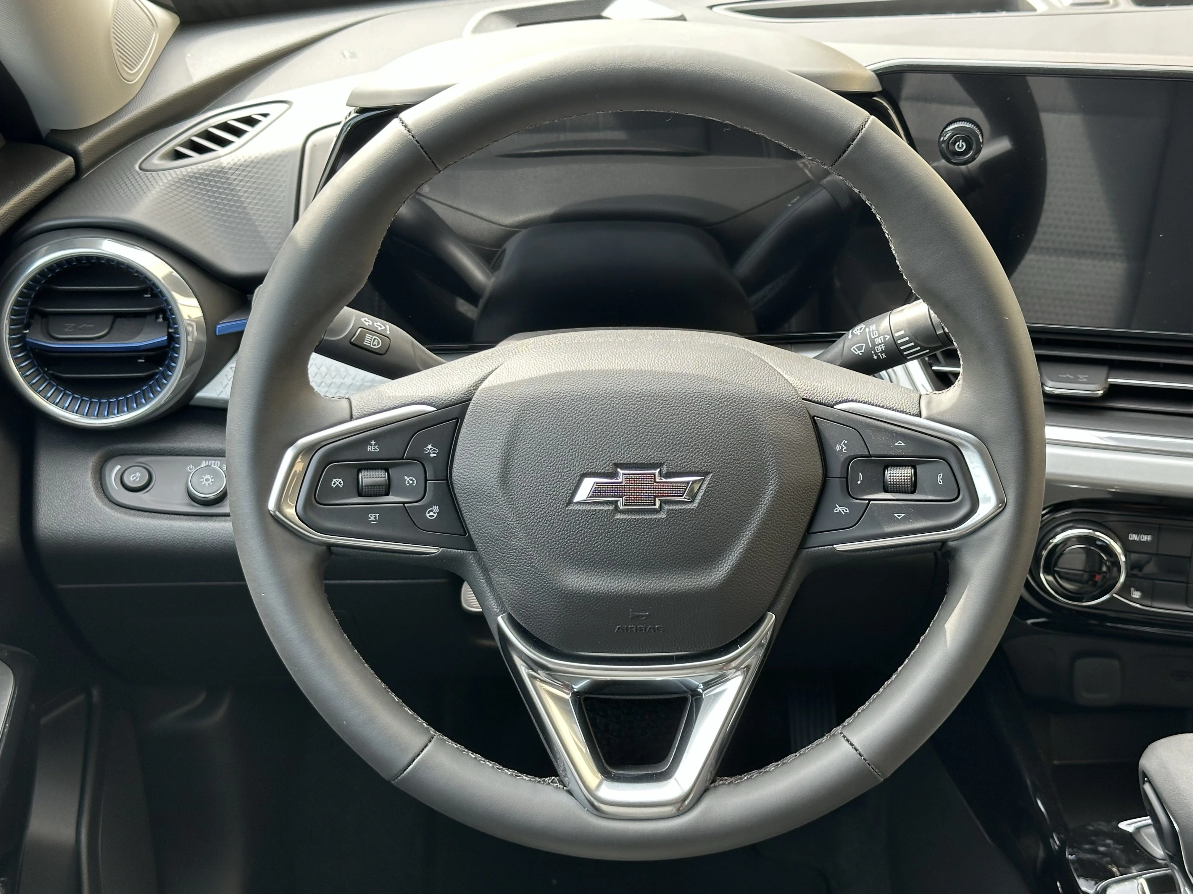 New 2026 Summit White Chevrolet LT image 11