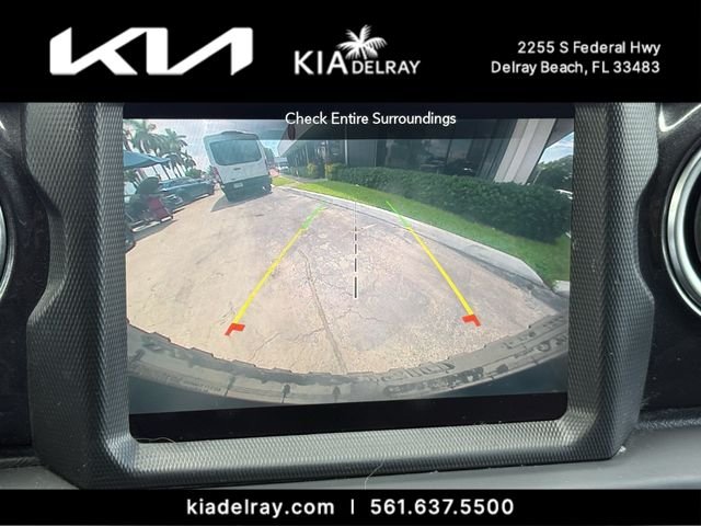 Used 2021 White Jeep Unlimited Sahara Altitude image 23