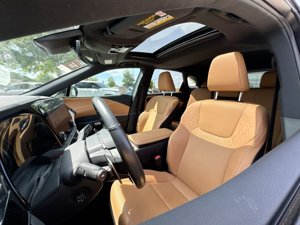 Used 2024 Silver Lexus 350 Premium image 10