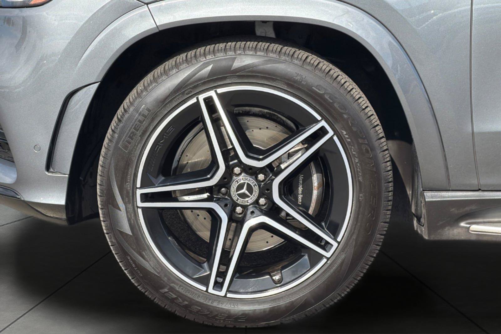 Certified Used 2022 Gray Mercedes-Benz GLS 450 image 5