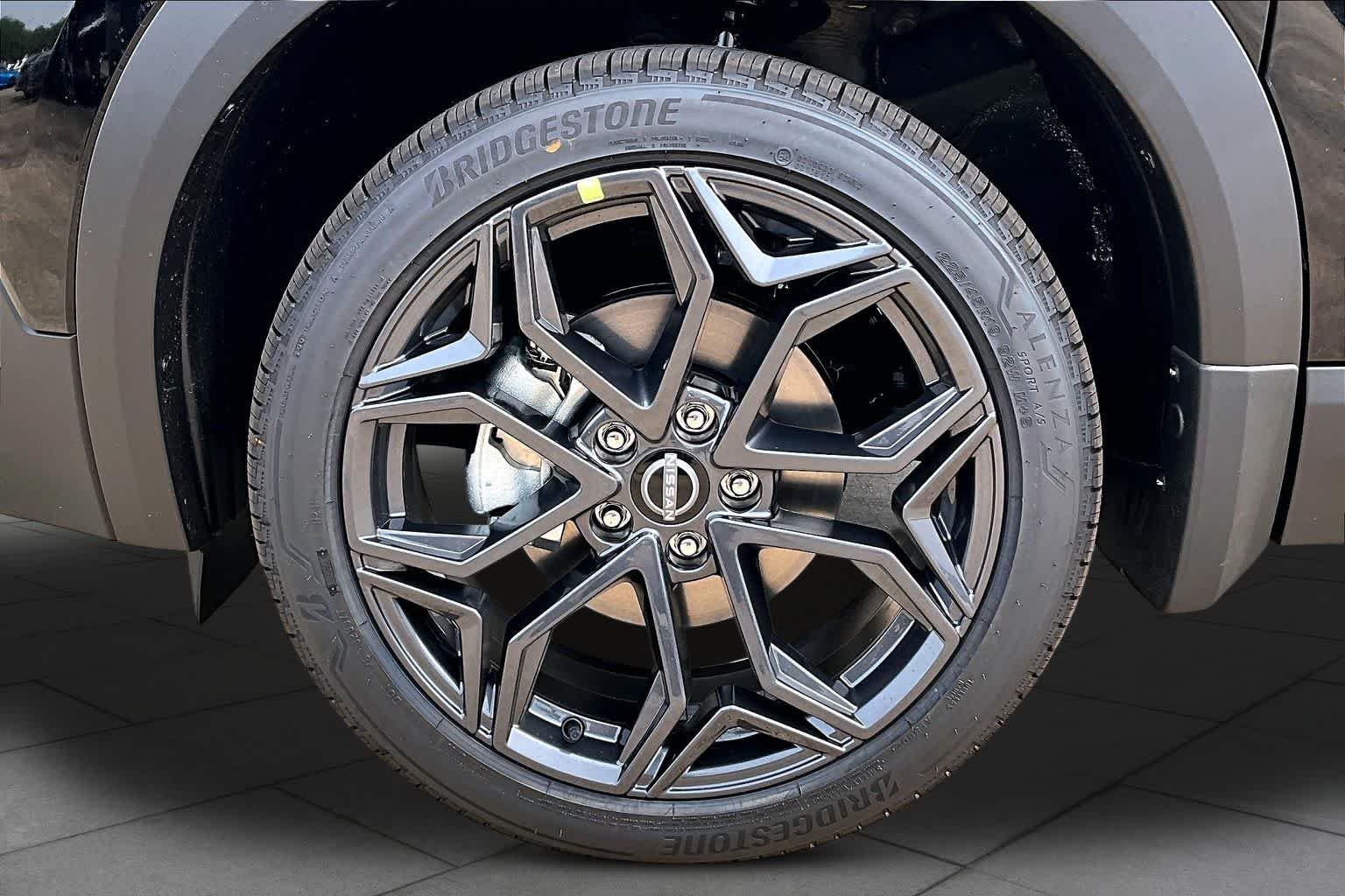 New 2026 Super Black Nissan SR image 9