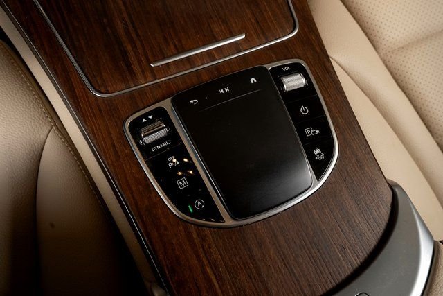 2022 Mercedes-Benz GLC GLC300 - Photo 43