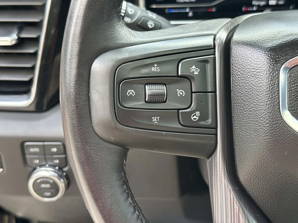 Used 2025 Black GMC Denali Ultimate image 42