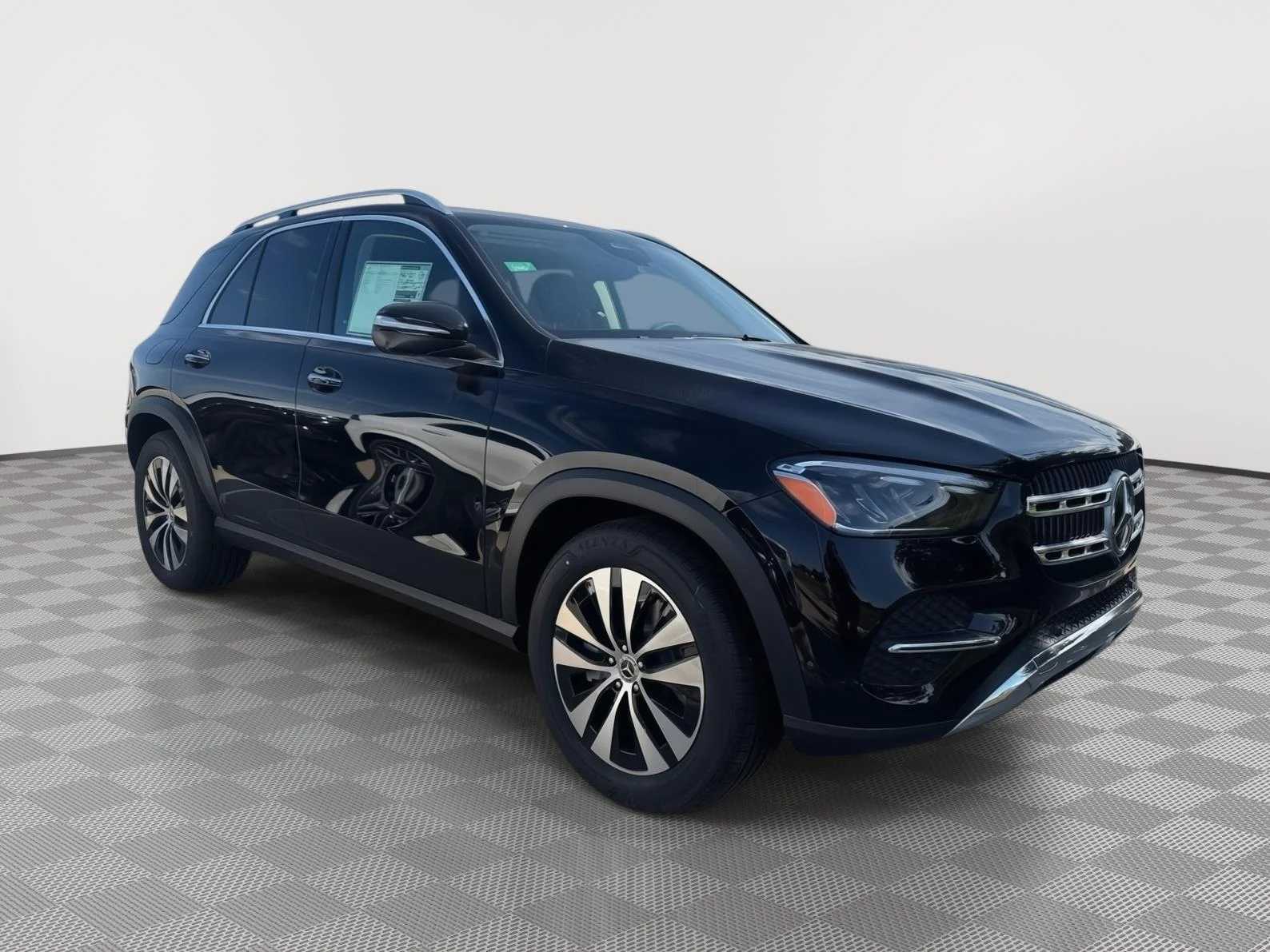 2026 Mercedes-Benz GLE GLE 450E 4MATIC's photo