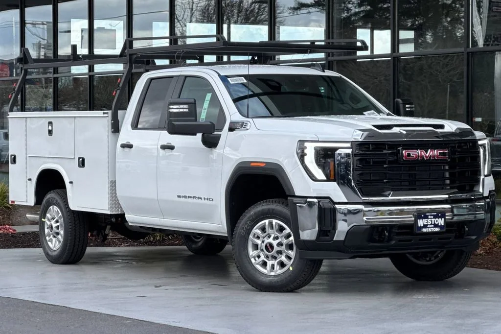 2026 GMC Sierra 2500HD Pro - Photo 2