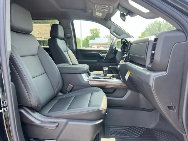 2026 Chevrolet Silverado 1500 LT Trail Boss - Photo 7